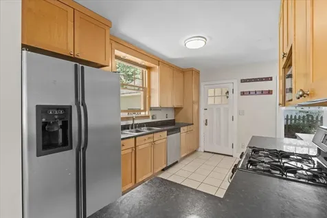 60 University Terrace Burlington VT 05401