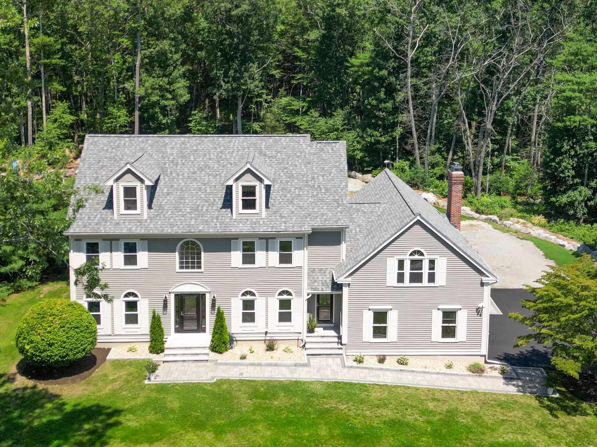 21 Bear Path Hampton NH 03842