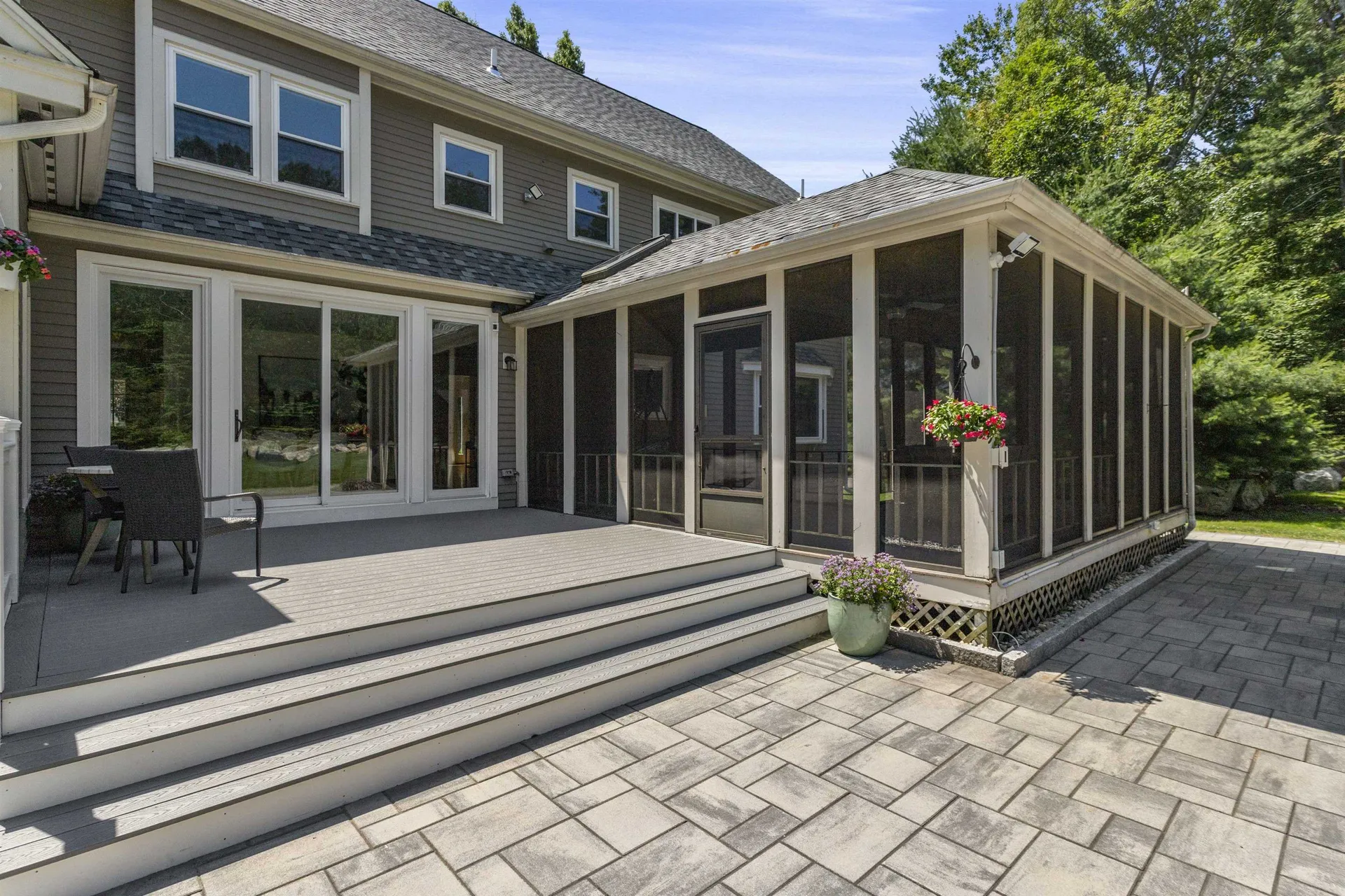 21 Bear Path Hampton NH 03842