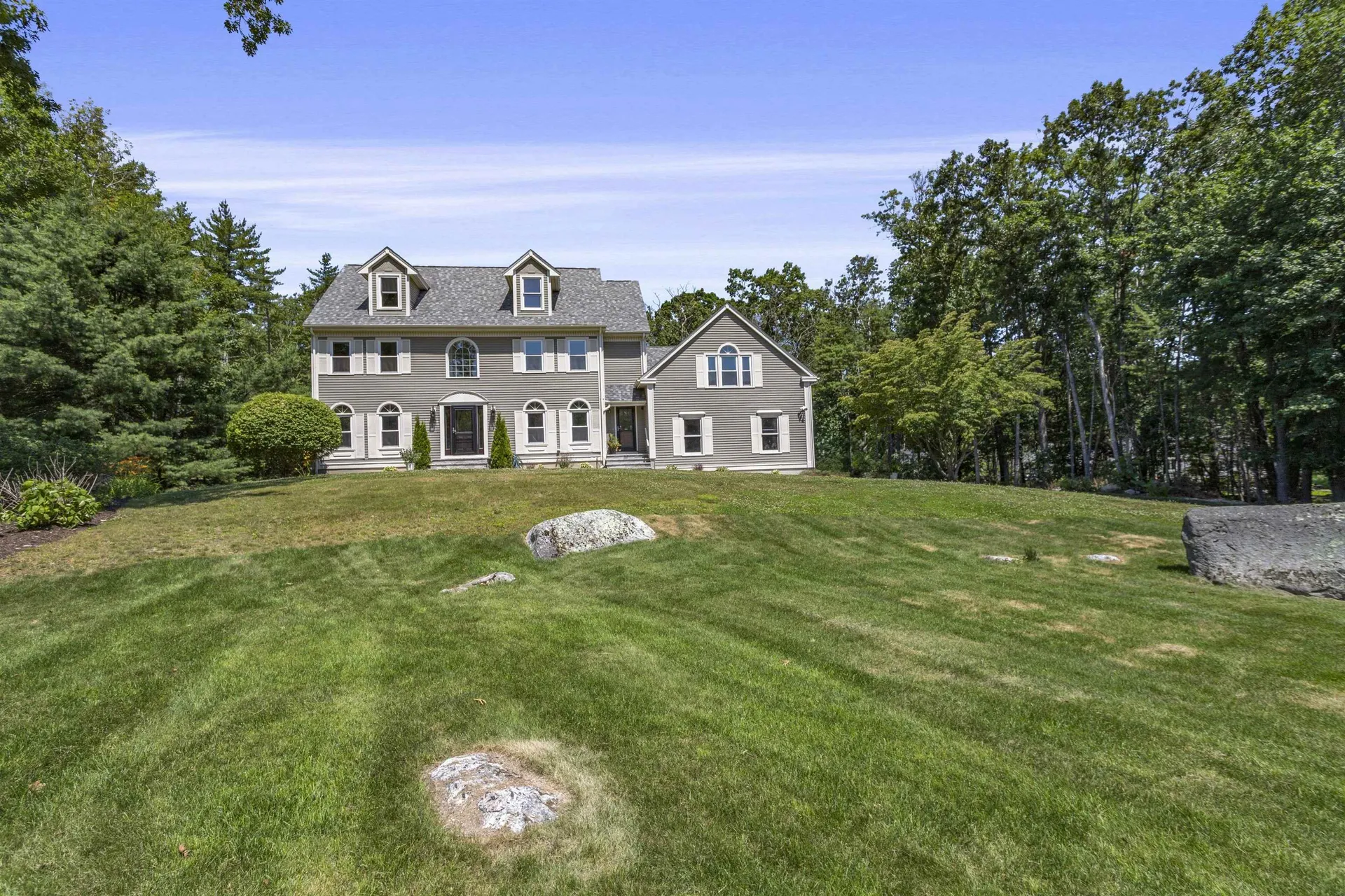 21 Bear Path Hampton NH 03842