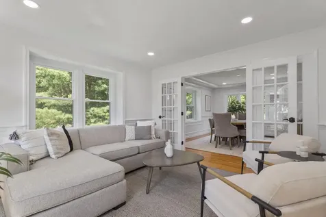 21 Bear Path Hampton NH 03842