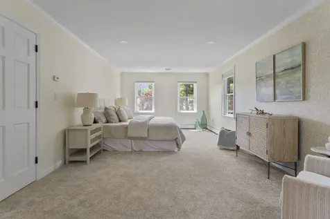 21 Bear Path Hampton NH 03842