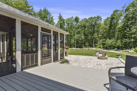 21 Bear Path Hampton NH 03842