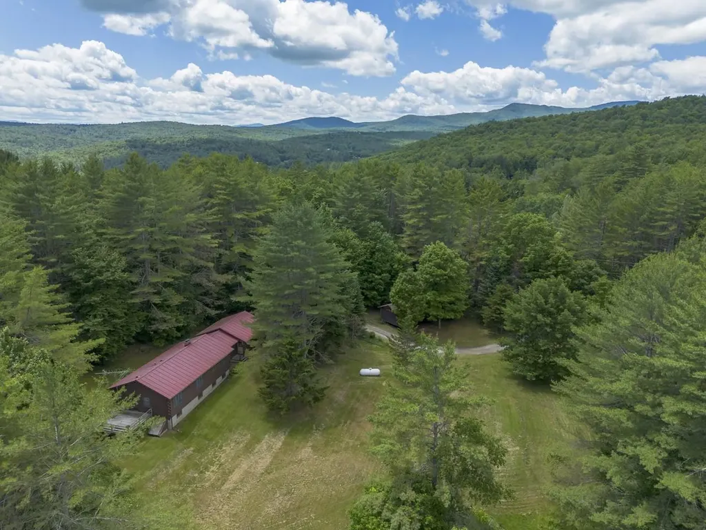 152 Wood Road Middlesex VT 05682