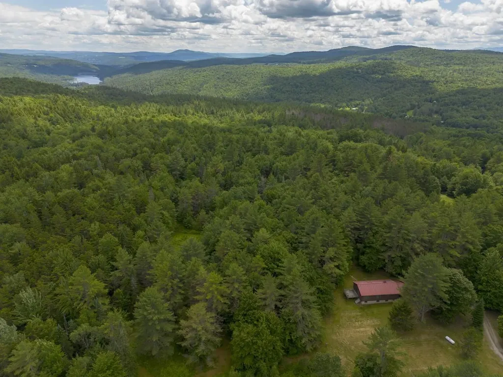 152 Wood Road Middlesex VT 05682