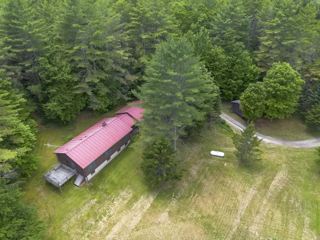 152 Wood Road Middlesex VT 05682