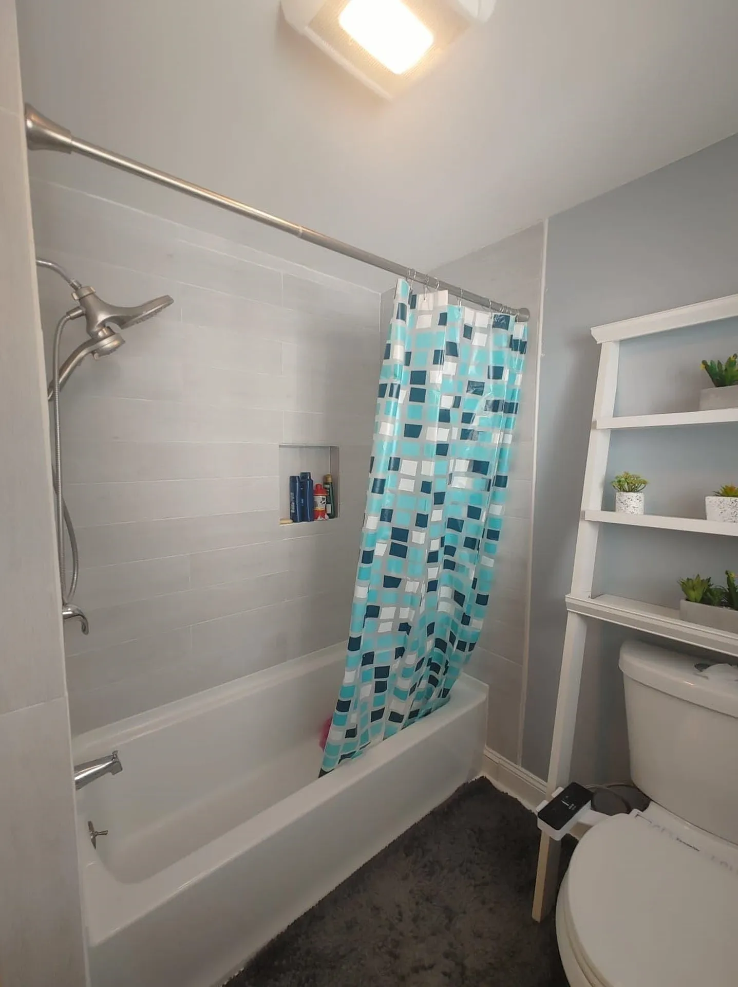 182 Plaistow Street Plaistow NH 03865
