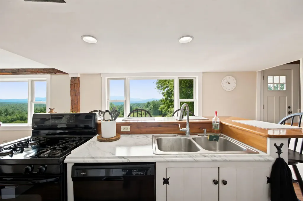 140 Tucker Mountain Road Newbury VT 05085