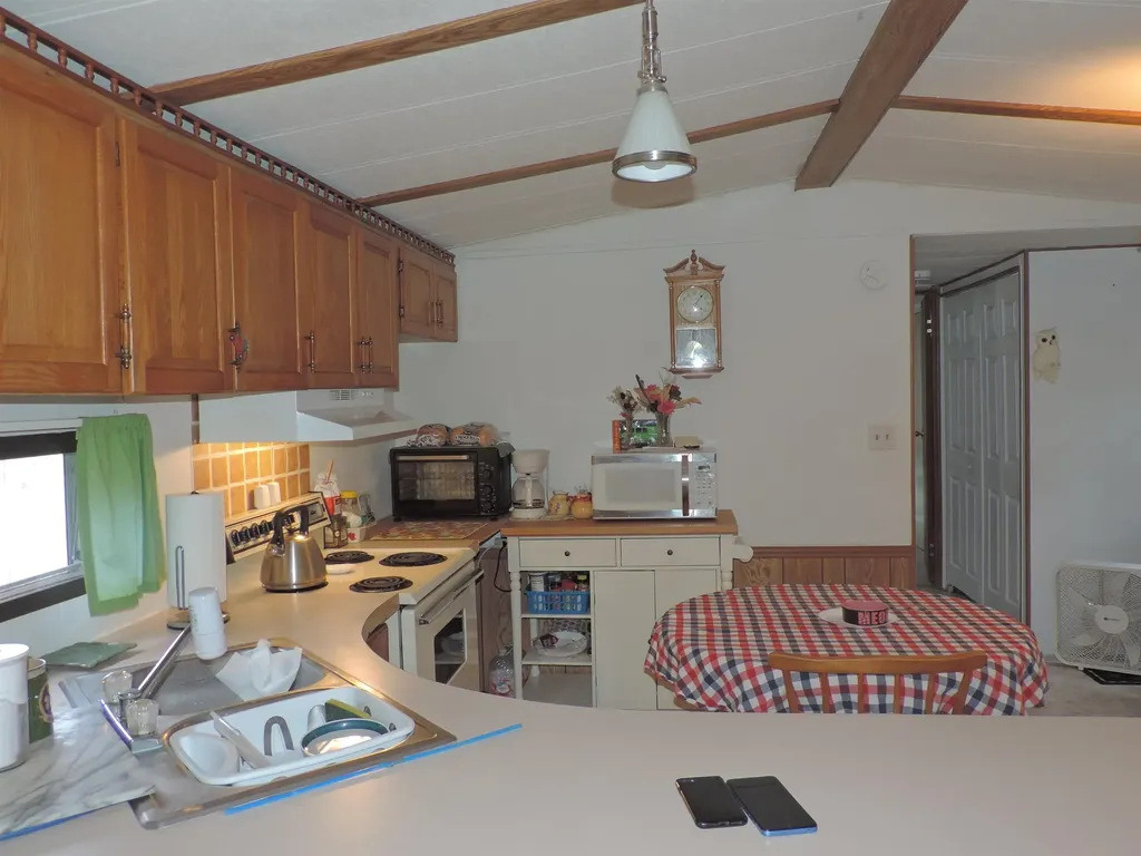 33 Skyline Drive Concord NH 03301