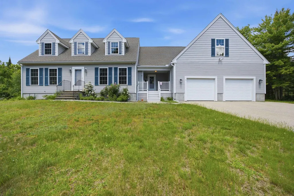 48 Adams Way Middleton NH 03887