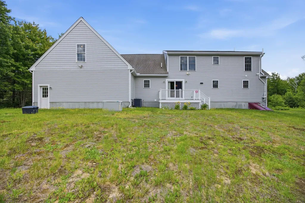 48 Adams Way Middleton NH 03887