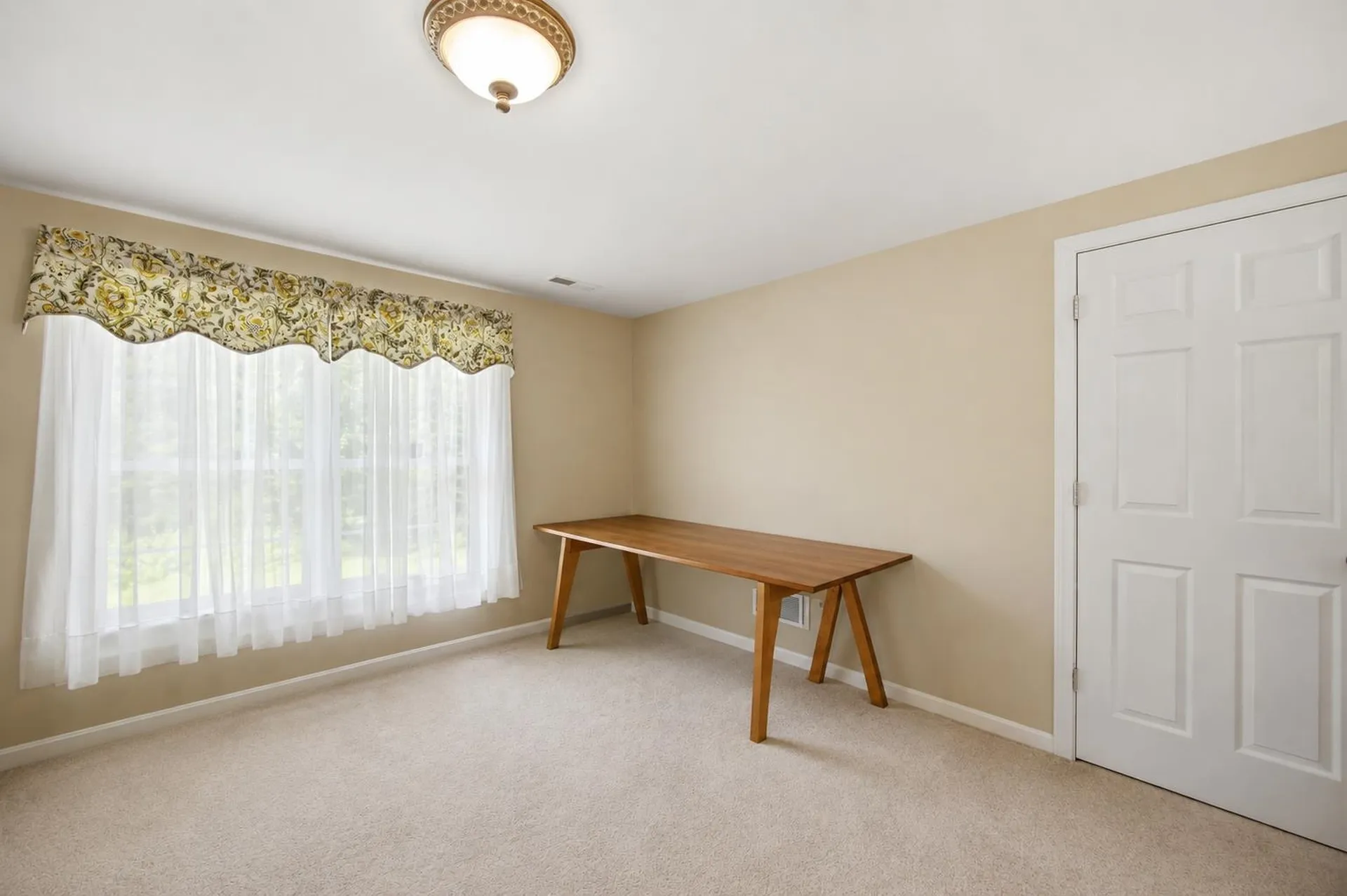 48 Adams Way Middleton NH 03887
