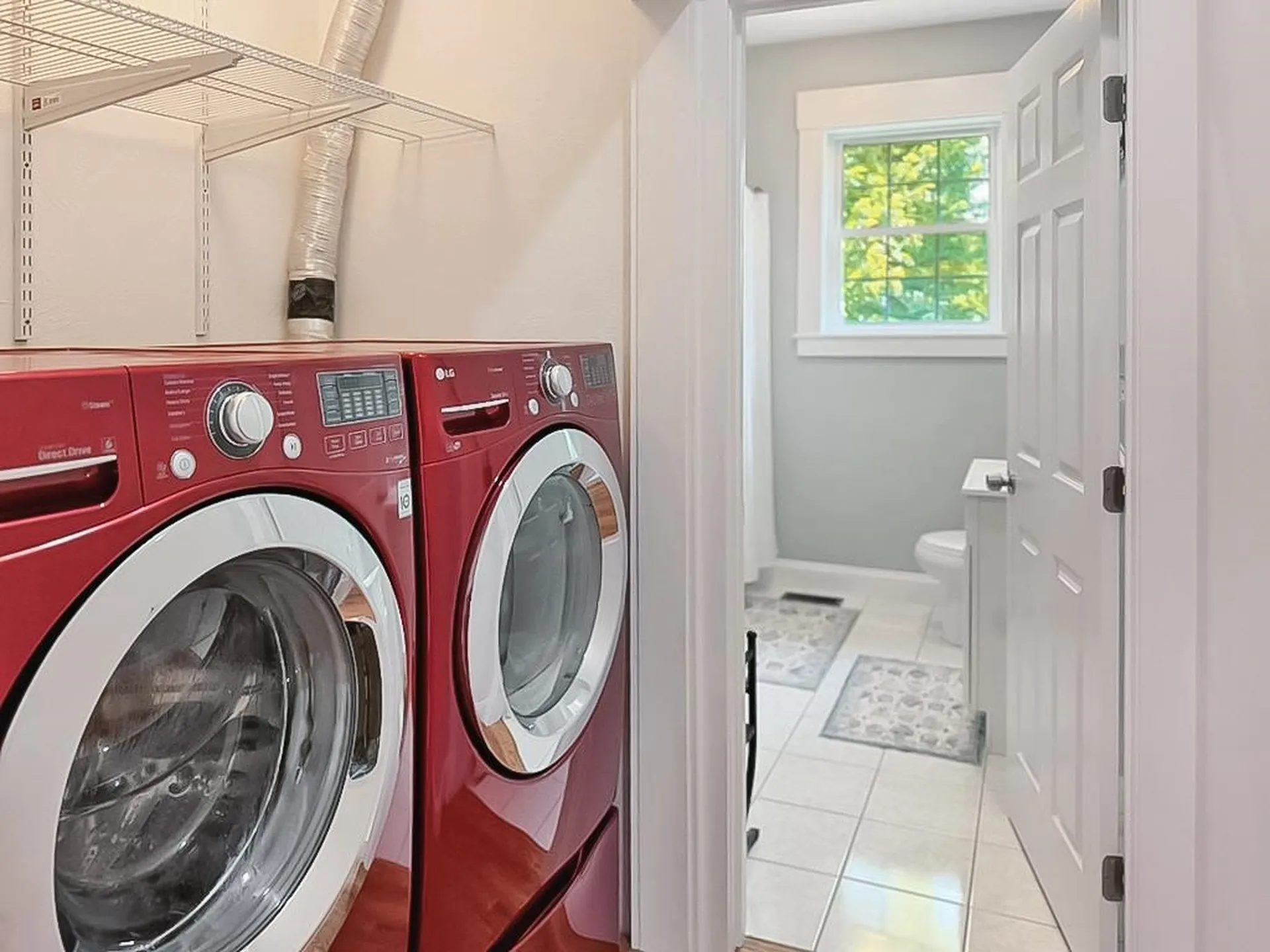 8 Dulcies Point Road Kingston NH 03848