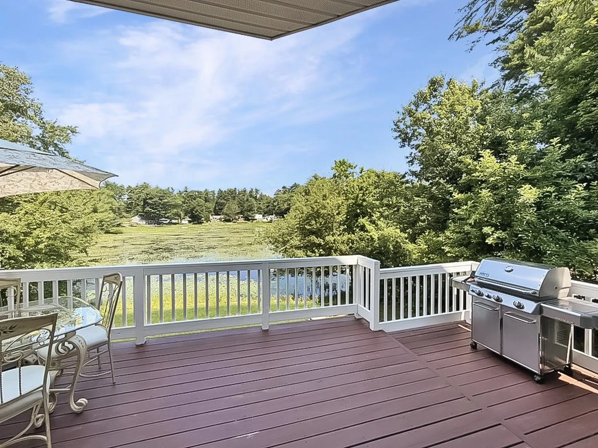 8 Dulcies Point Road Kingston NH 03848