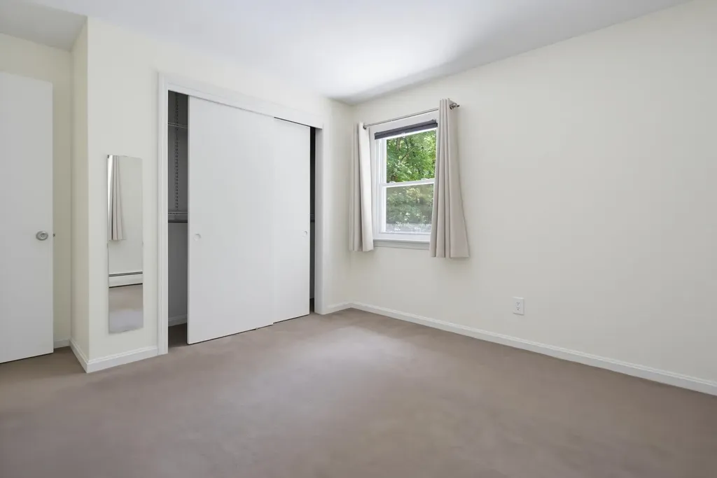 58 Cottage Road Kensington NH 03833