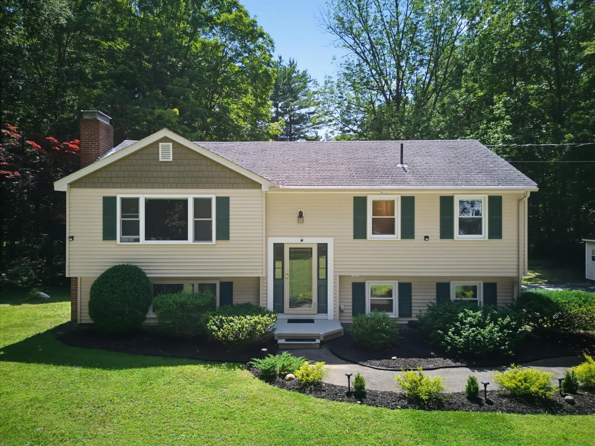 58 Cottage Road Kensington NH 03833