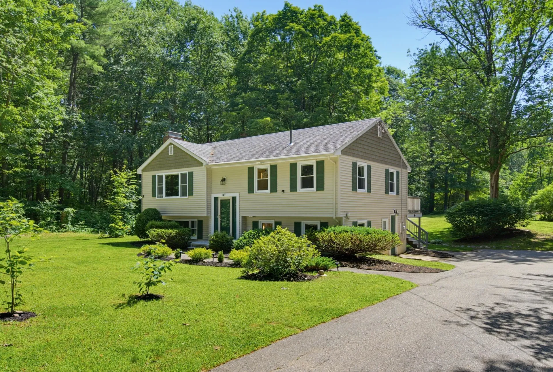 58 Cottage Road Kensington NH 03833