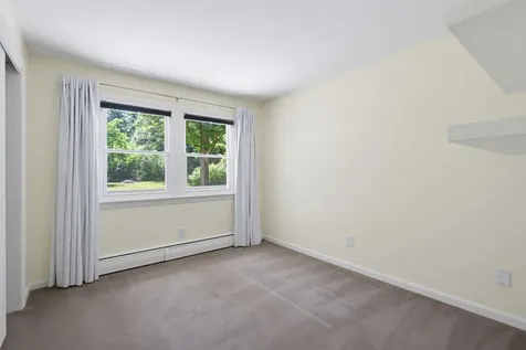 58 Cottage Road Kensington NH 03833