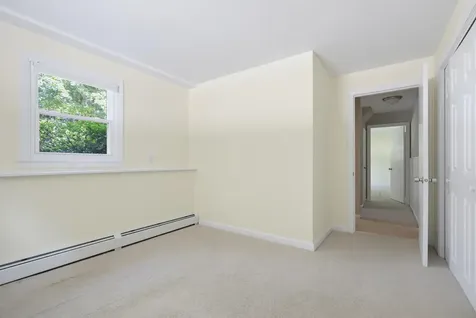 58 Cottage Road Kensington NH 03833