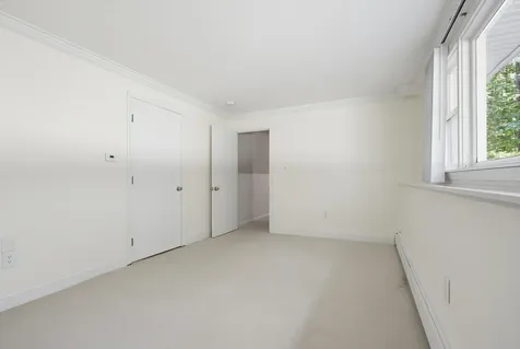 58 Cottage Road Kensington NH 03833