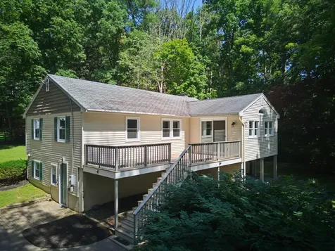 58 Cottage Road Kensington NH 03833