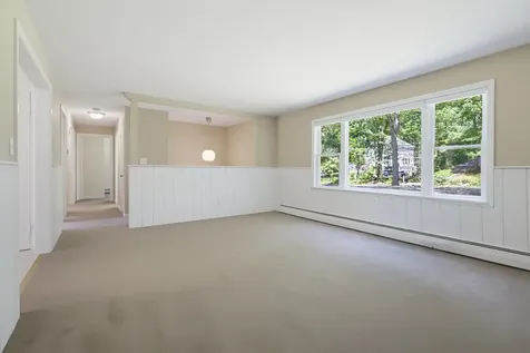 58 Cottage Road Kensington NH 03833