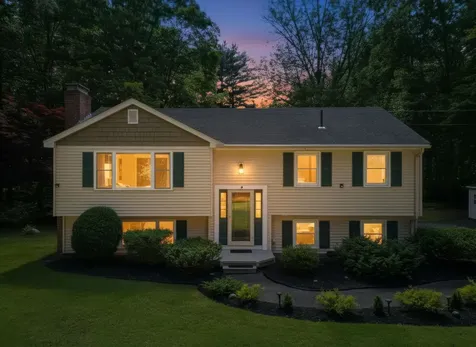 58 Cottage Road Kensington NH 03833