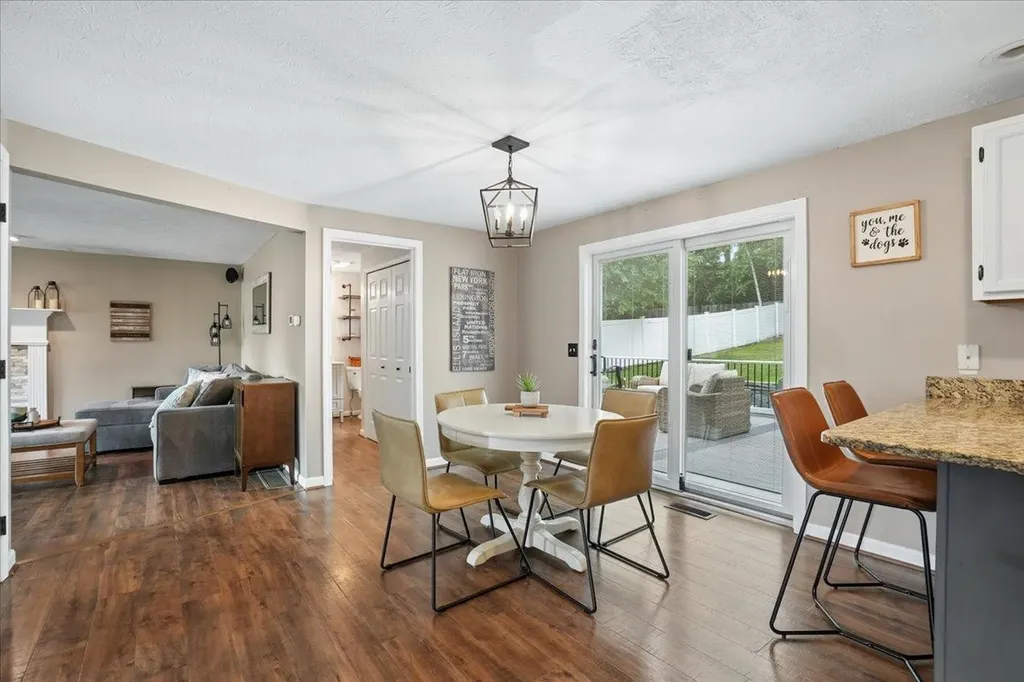 325 Wellington Hill Road Manchester NH 03104