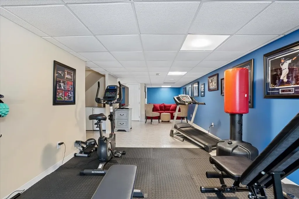 325 Wellington Hill Road Manchester NH 03104