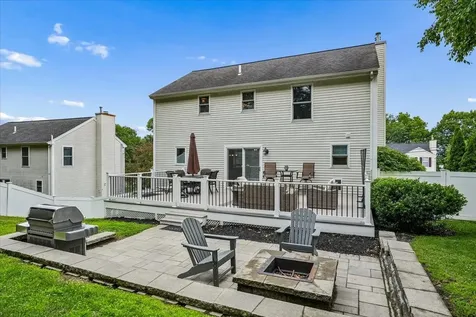 325 Wellington Hill Road Manchester NH 03104
