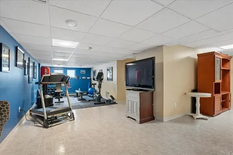 325 Wellington Hill Road Manchester NH 03104