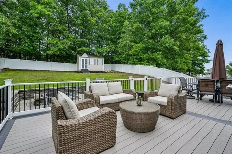 325 Wellington Hill Road Manchester NH 03104