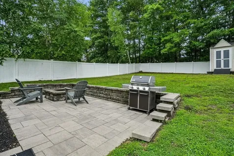 325 Wellington Hill Road Manchester NH 03104