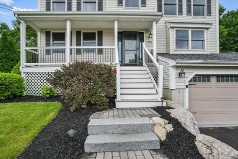 325 Wellington Hill Road Manchester NH 03104