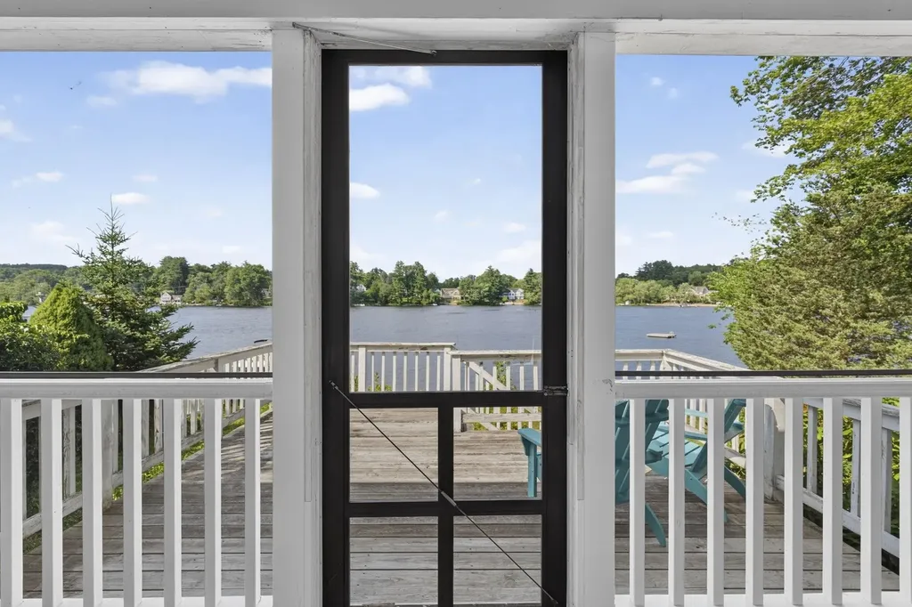 56 Beaver Lake Avenue Derry NH 03038