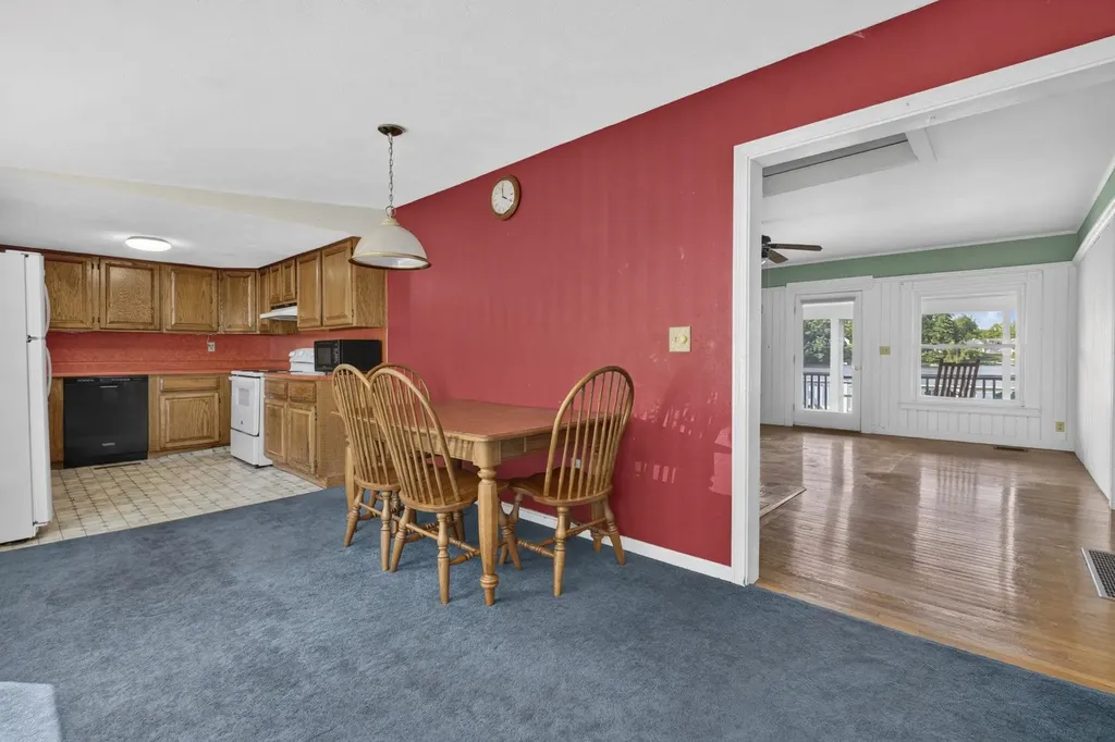 56 Beaver Lake Avenue Derry NH 03038