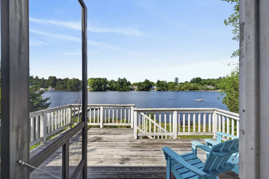 56 Beaver Lake Avenue Derry NH 03038