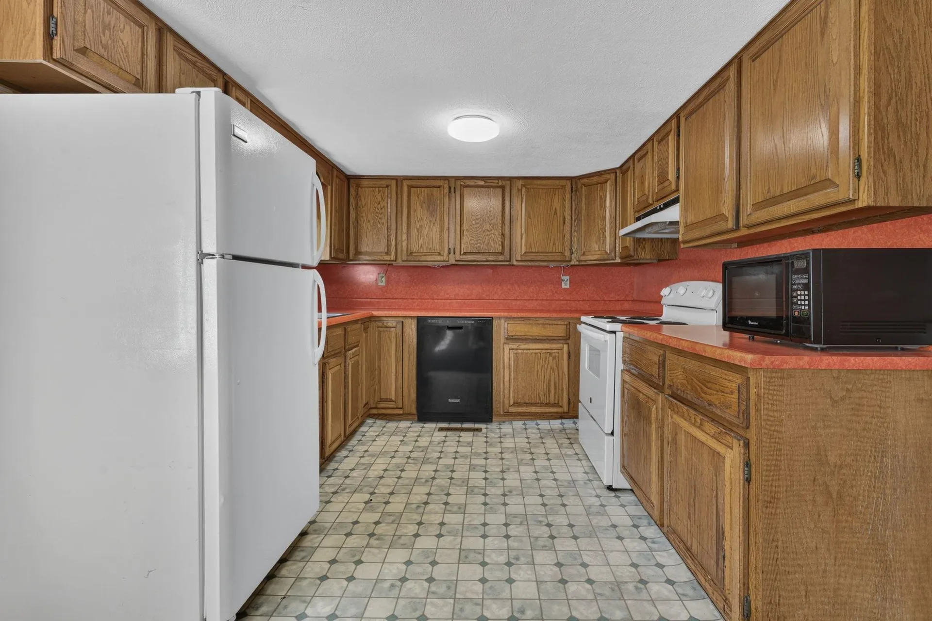 56 Beaver Lake Avenue Derry NH 03038