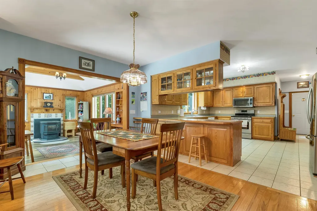 32 Winona Shores Road Meredith NH 03253