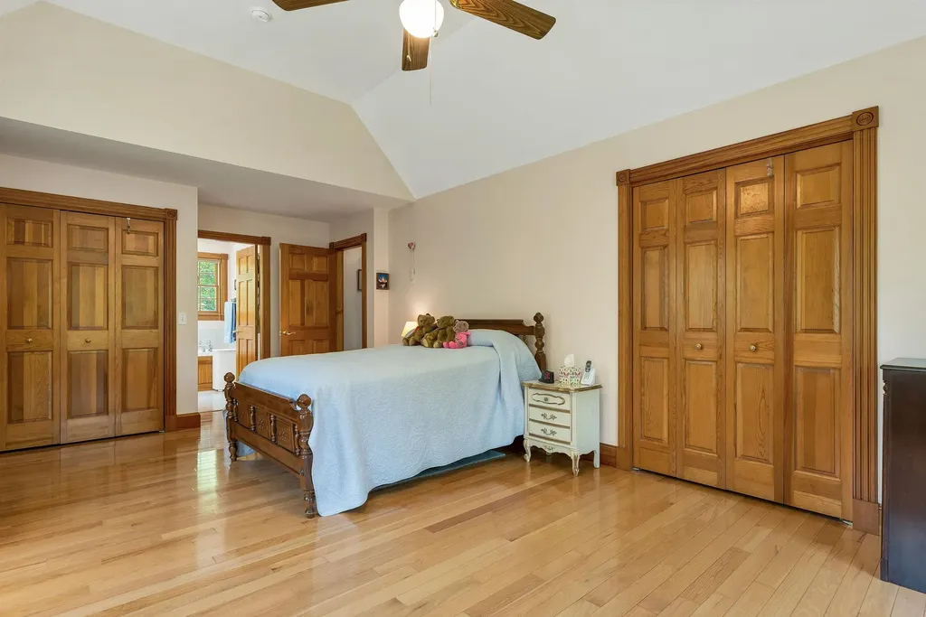 32 Winona Shores Road Meredith NH 03253