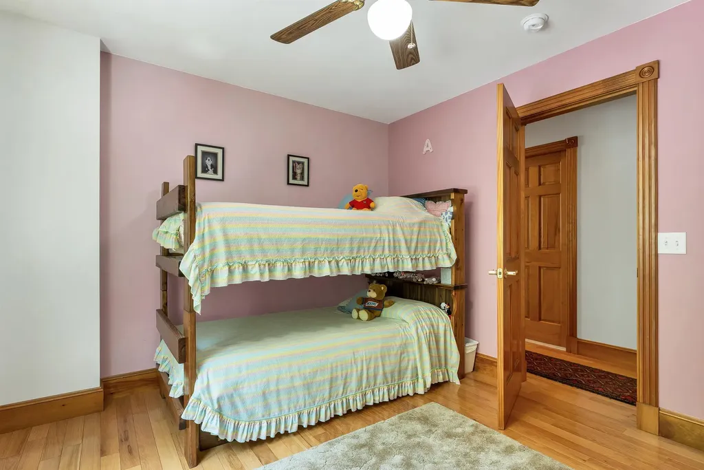 32 Winona Shores Road Meredith NH 03253