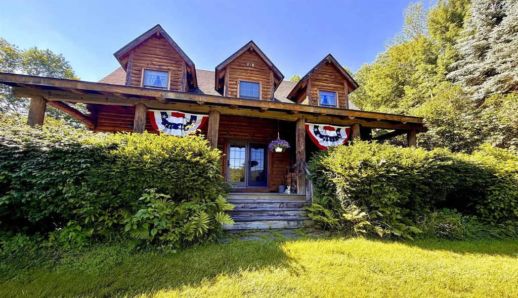 3036 West Woodstock Road Woodstock VT 05091