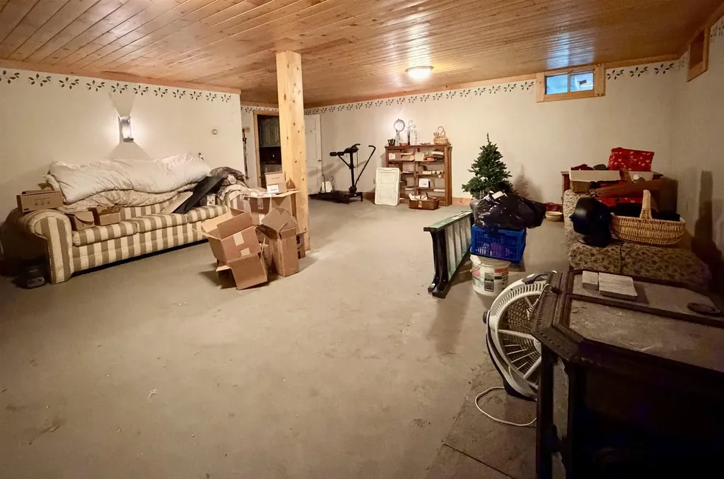 3036 West Woodstock Road Woodstock VT 05091