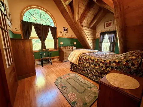 3036 West Woodstock Road Woodstock VT 05091