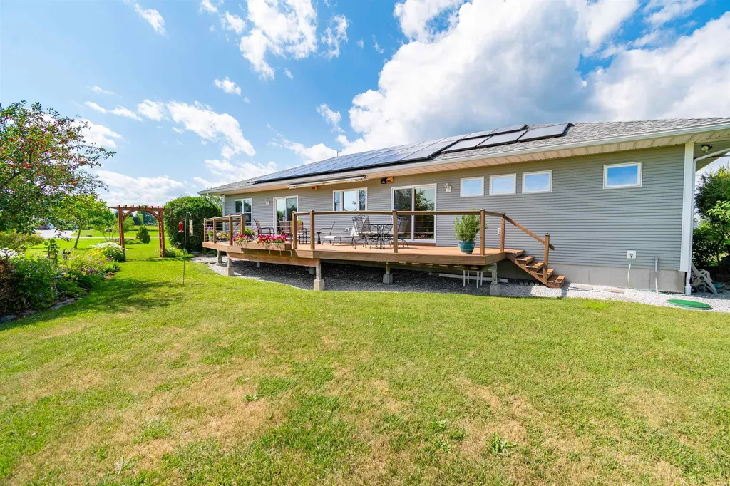 25 Mansfield View Drive Georgia VT 05478