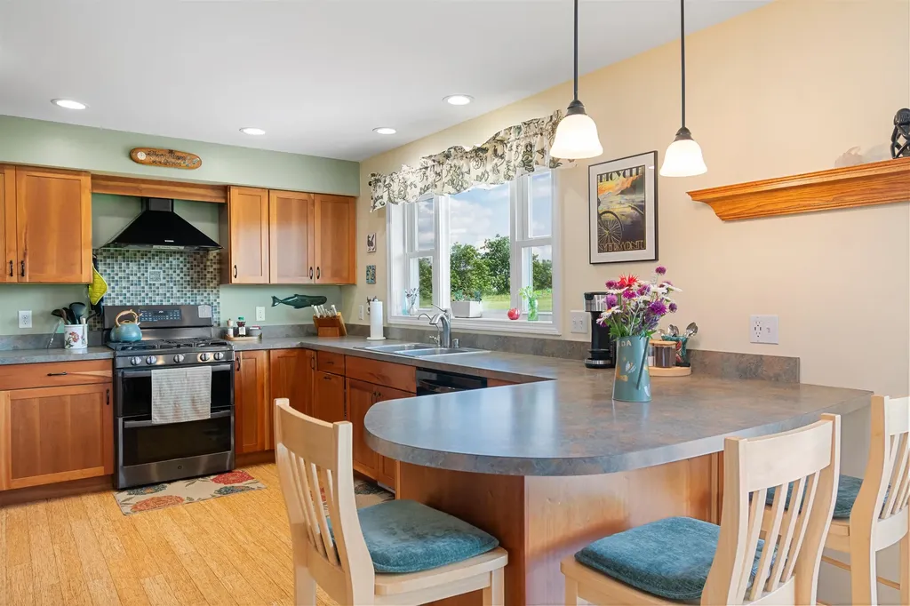 25 Mansfield View Drive Georgia VT 05478