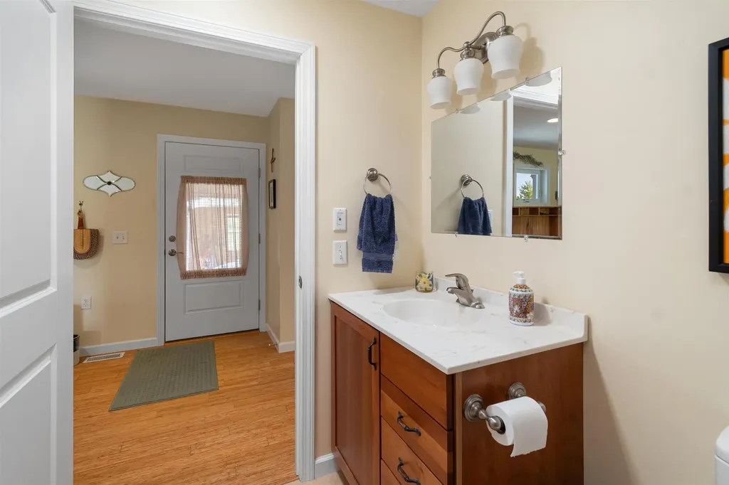 25 Mansfield View Drive Georgia VT 05478