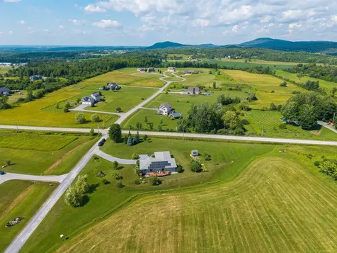 25 Mansfield View Drive Georgia VT 05478