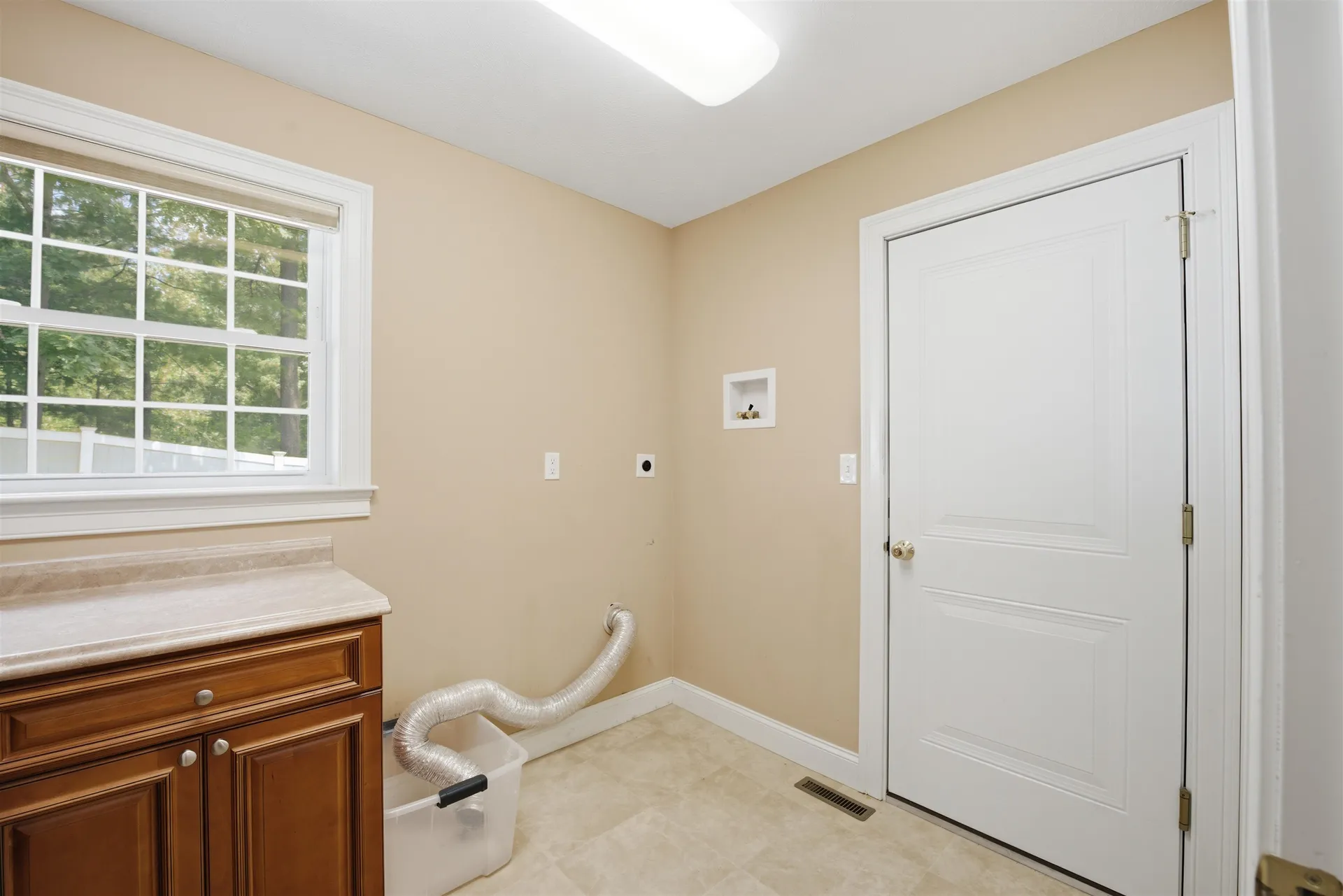 23 Atkinson Road Salem NH 03079