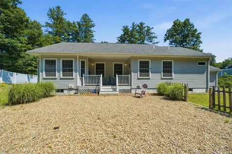 23 Atkinson Road Salem NH 03079